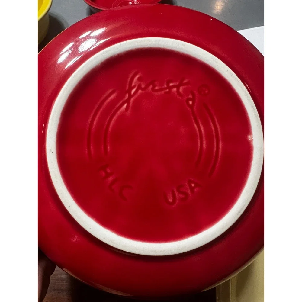 Vintage Fiesta‎ Scarlet Red Ceramic Medium Cereal Bowl 6 7/8